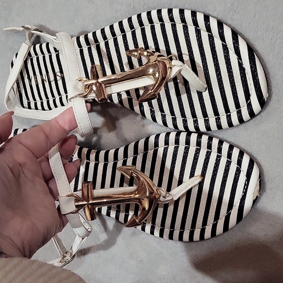 VENUS Black and White Striped Anchor Sandals - Picture 5 of 13